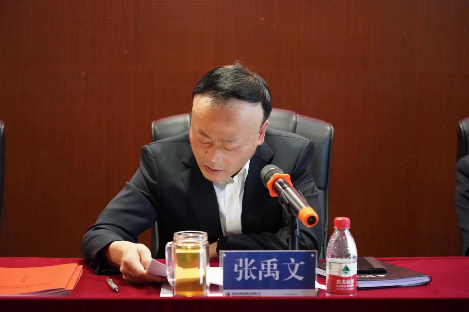 图片4.png 图片4.png